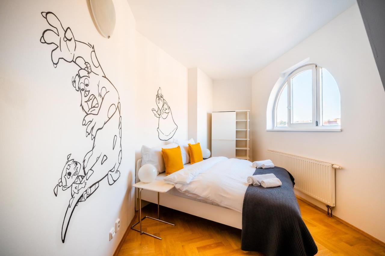 Klimentska Cartoon Praha